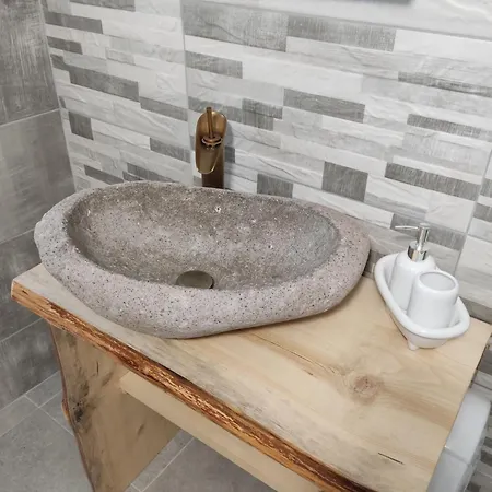 калиновата къща Apartment Stoykite