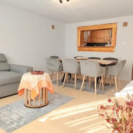 калиновата къща Stoykite